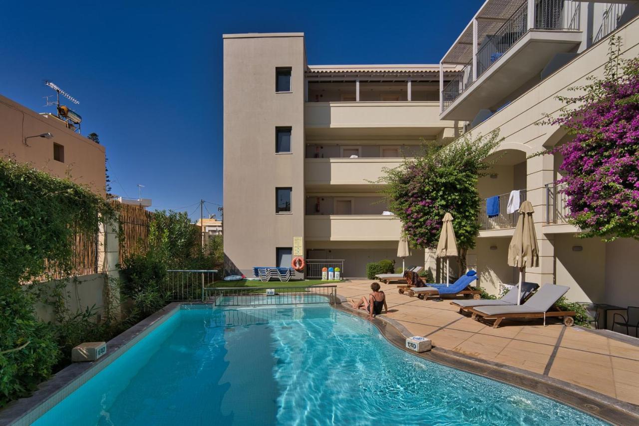 Aegean Pearl Complex 5*