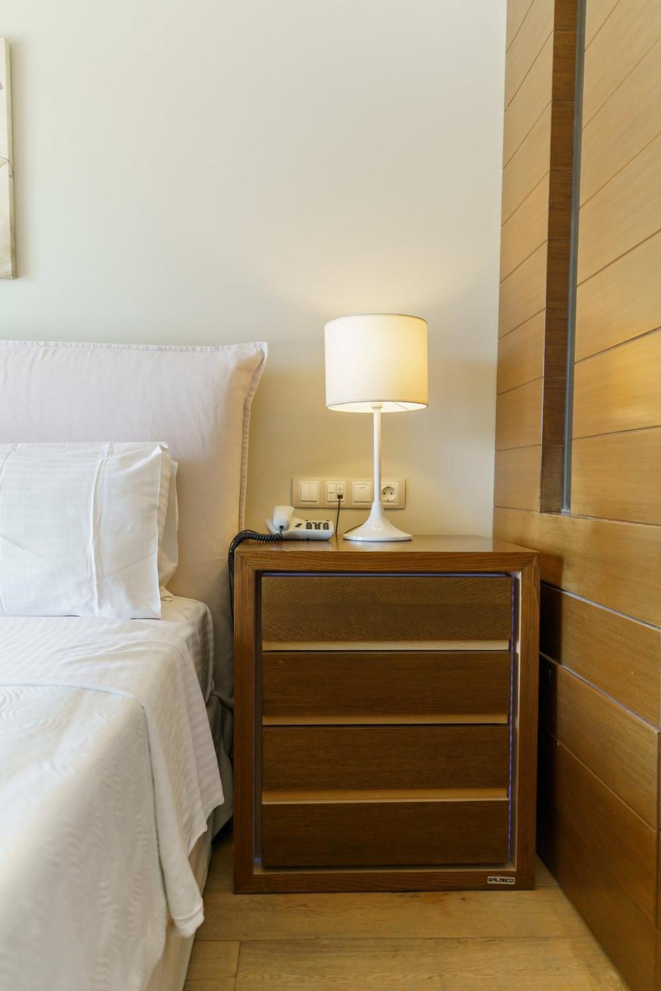 Aegean Pearl Complex 5*