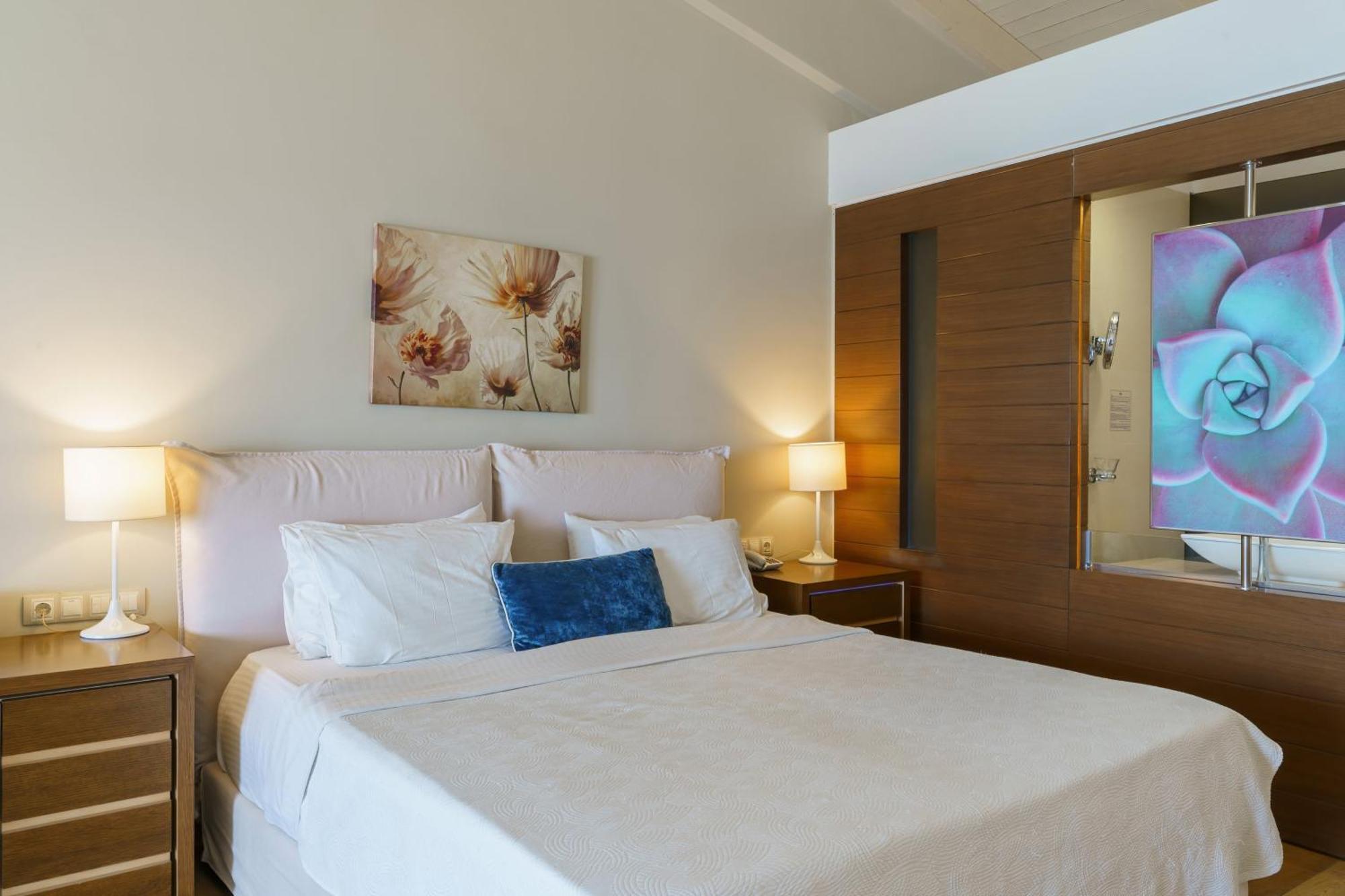 Resort Aegean Pearl 5*