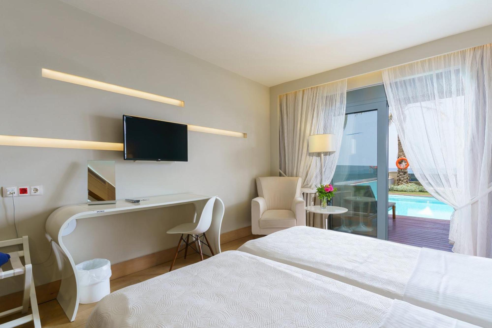 Resort Aegean Pearl 5*